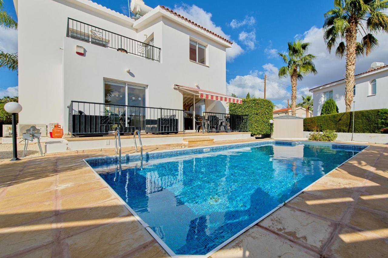 Villa Shiva By Ezoria Villas Korall-öböl Kültér fotó