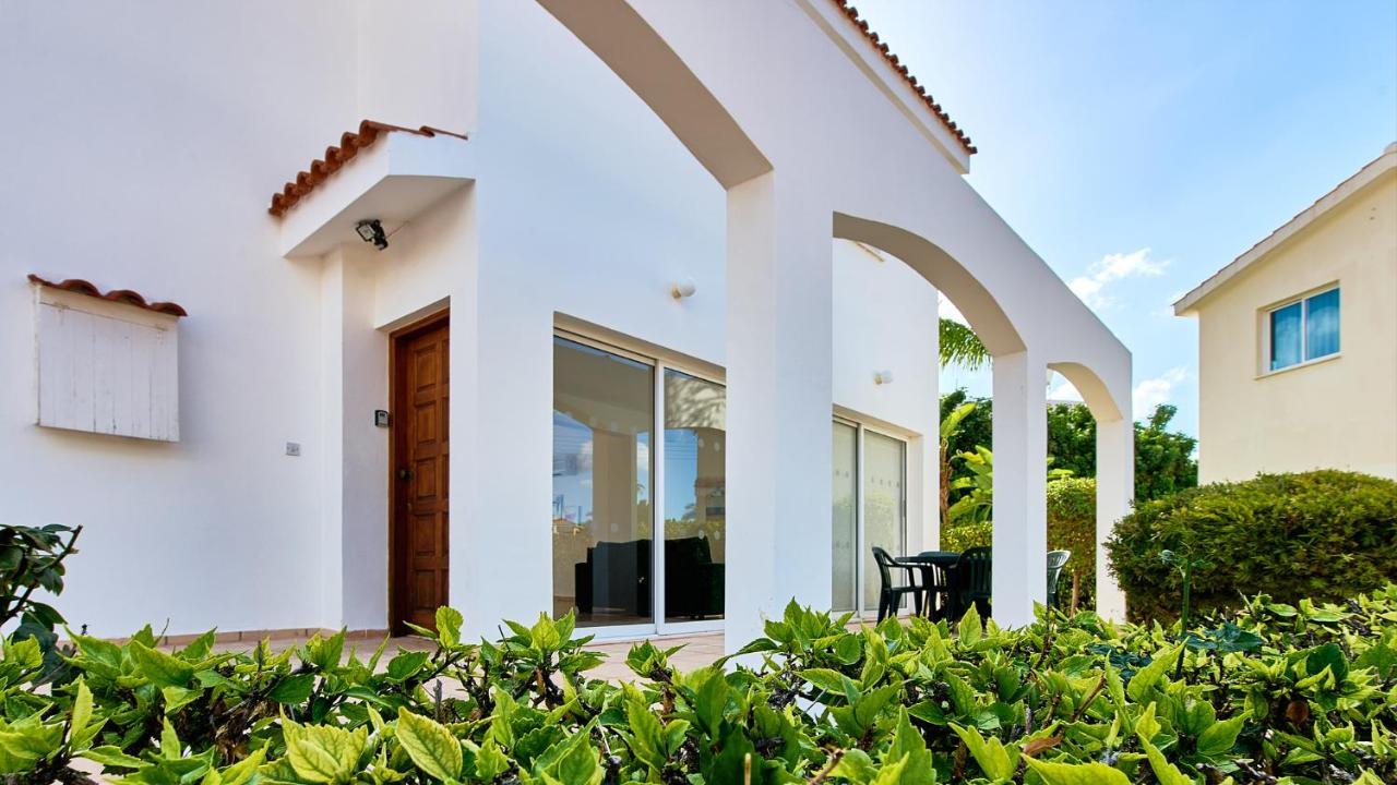 Villa Shiva By Ezoria Villas Korall-öböl Kültér fotó