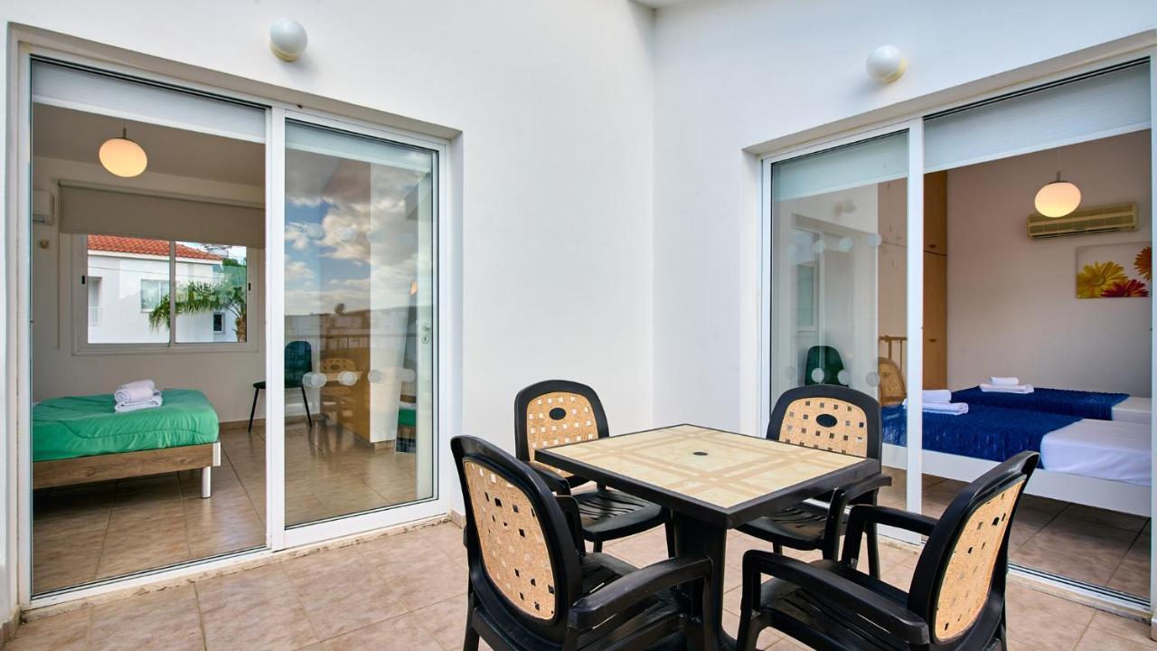 Villa Shiva By Ezoria Villas Korall-öböl Kültér fotó